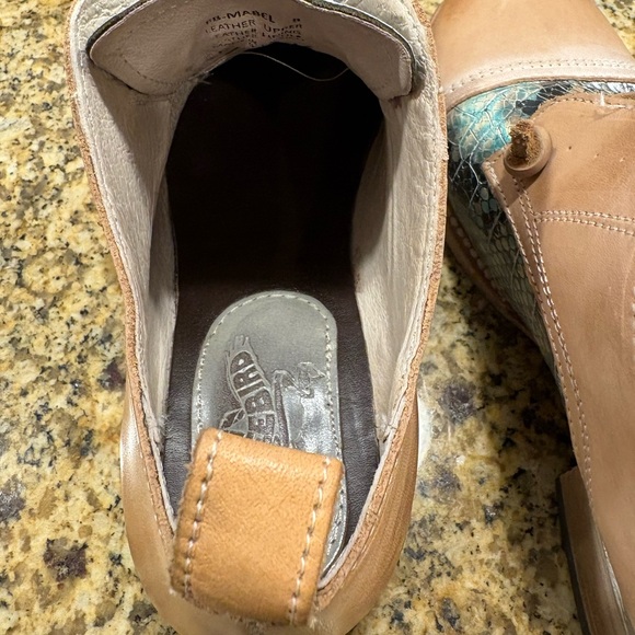 FreeBird Mabel Turquoise Black Faux Snakeskin Light Oxfords Size 8 VGUC - Picture 6 of 9